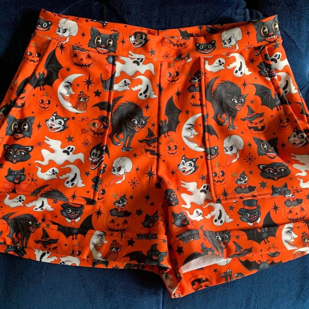 BlackMilk Trick or Treat shorts